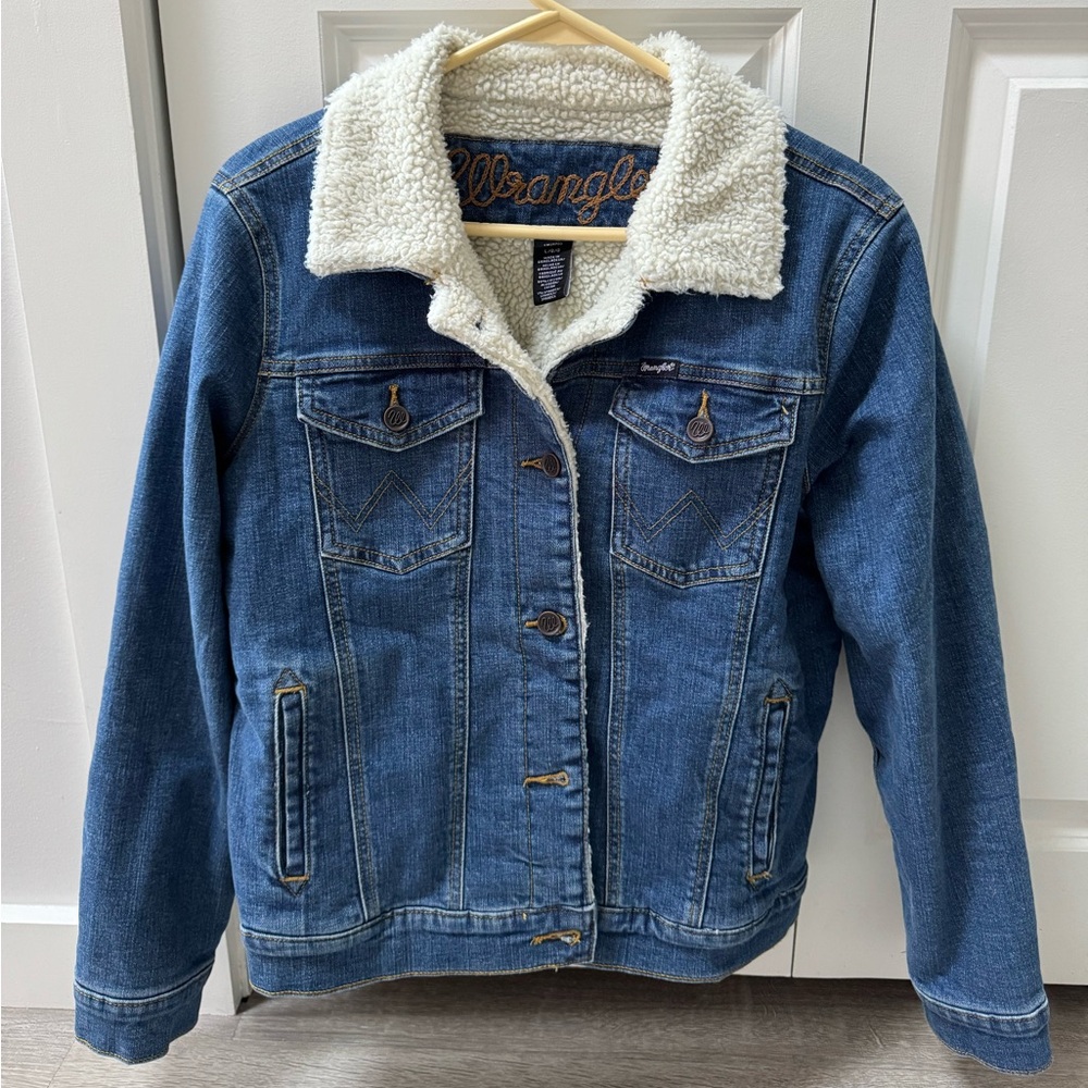 Wrangler Blue Jean Jacket with Cream Sherpa Lining